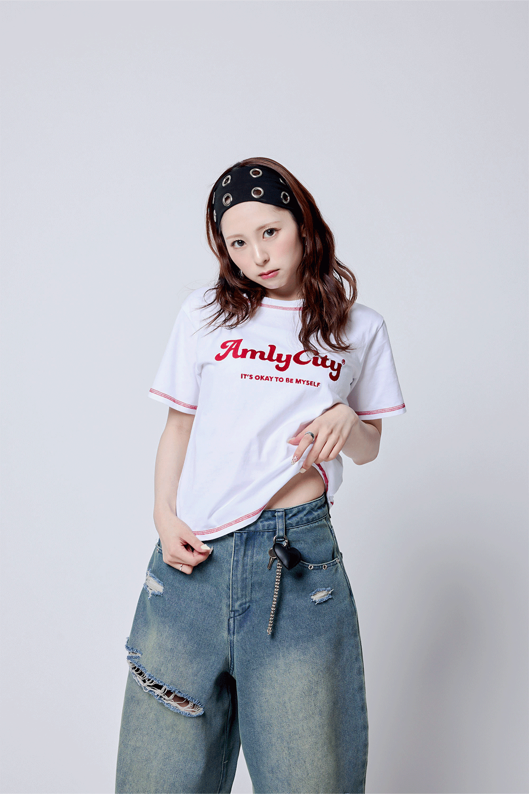 AmlyロゴステッチTシャツ – AmlyCity