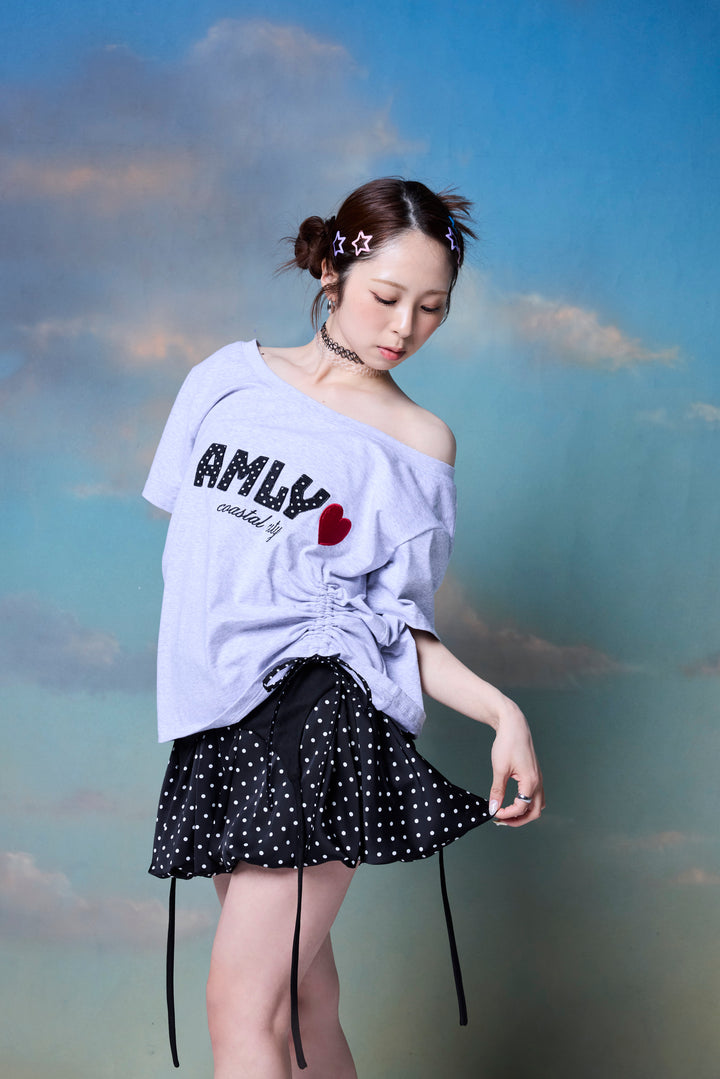 AMLY裾ドロストロゴTシャツ