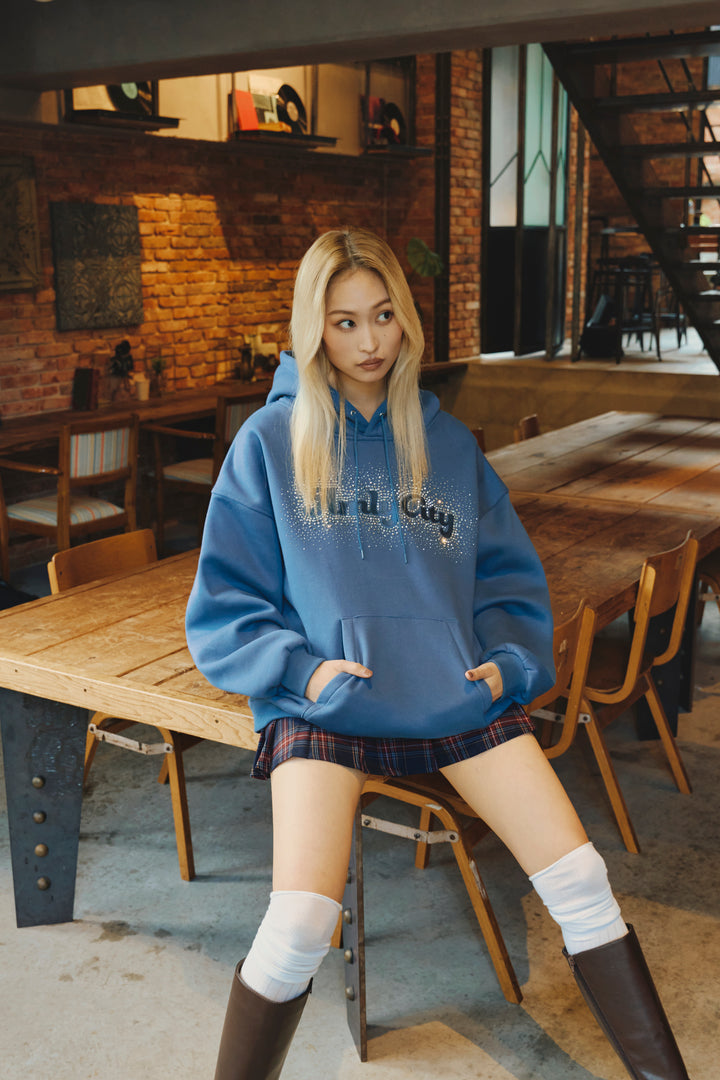 ラインストーンフーディー