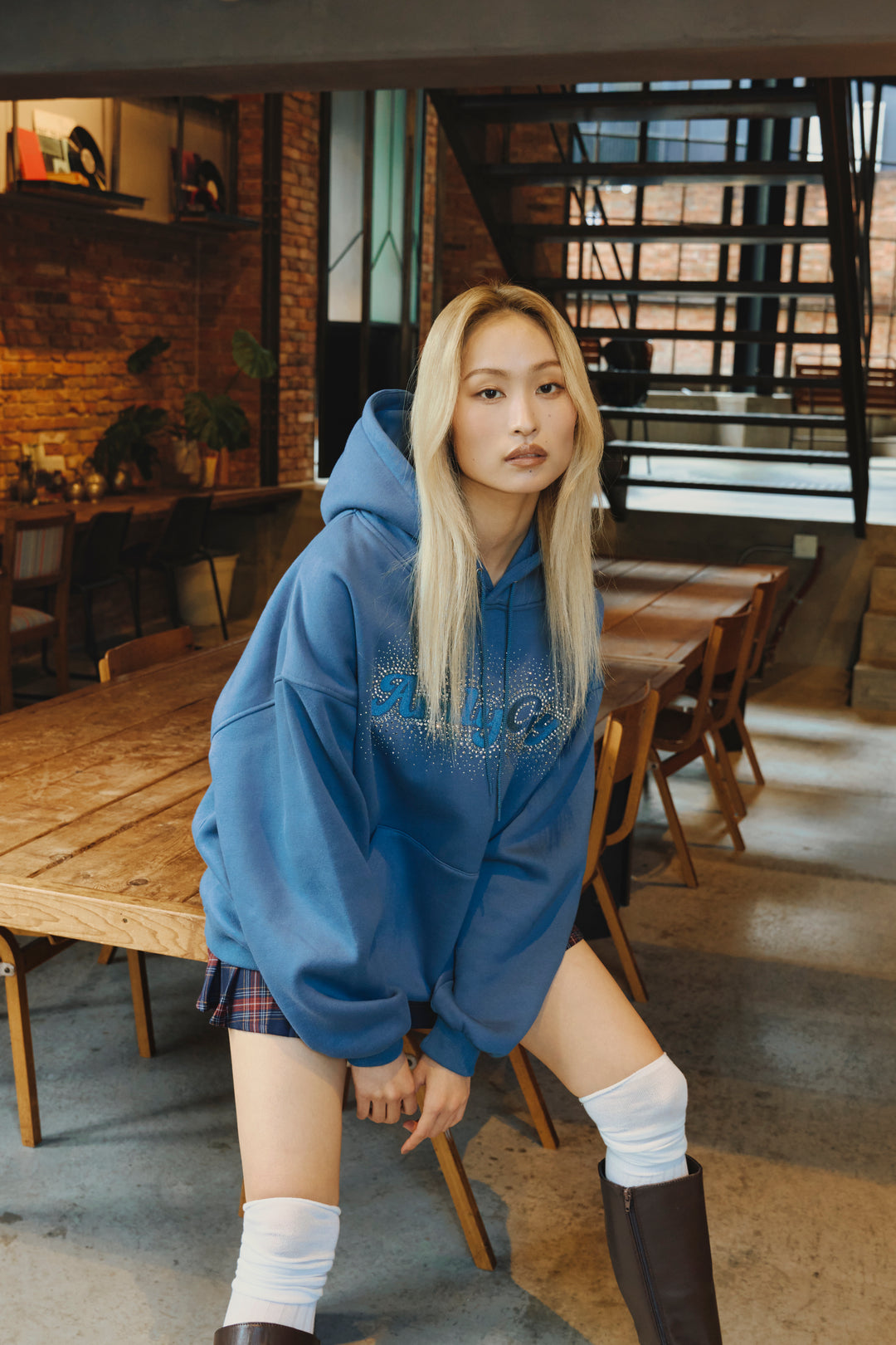 ラインストーンフーディー