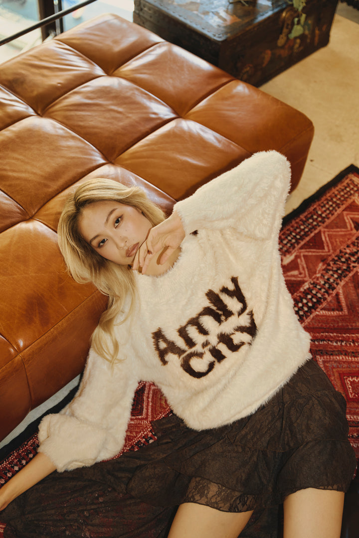 シャギーロゴニット