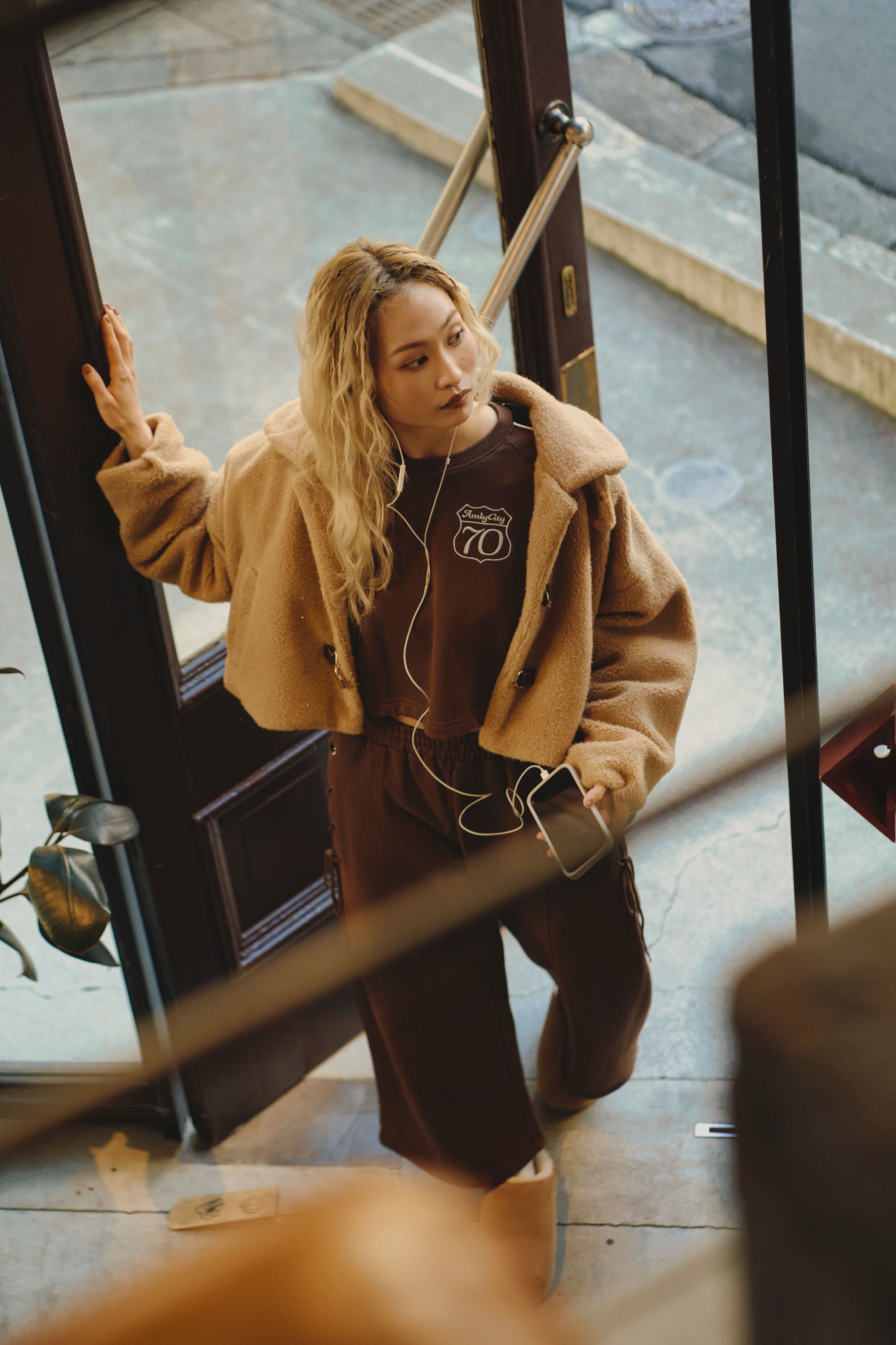 amly city サイドリボンスウェットパンツ ブラウン りなてぃ サイドリボンスウェットパンツ – AmlyCity