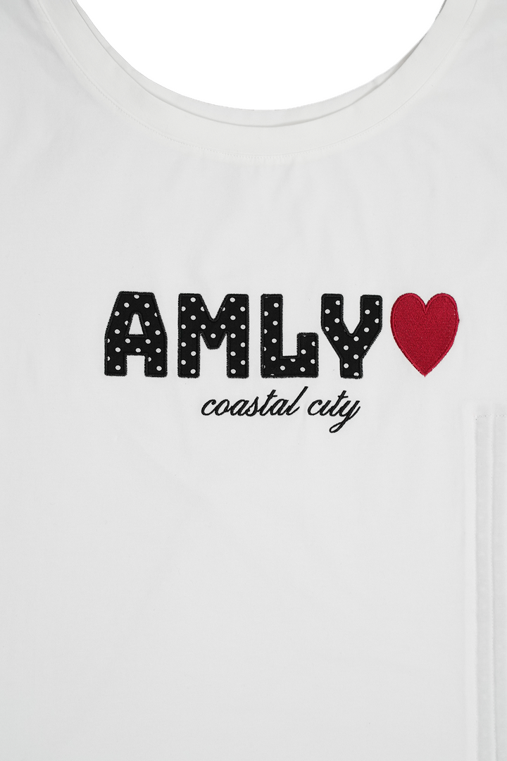 AMLY裾ドロストロゴTシャツ