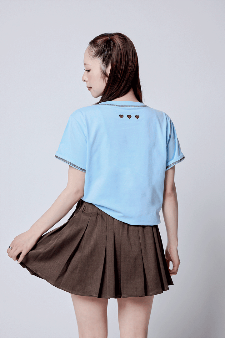【5/15 (fri) 18:00 発売開始】AmlyロゴステッチTシャツ